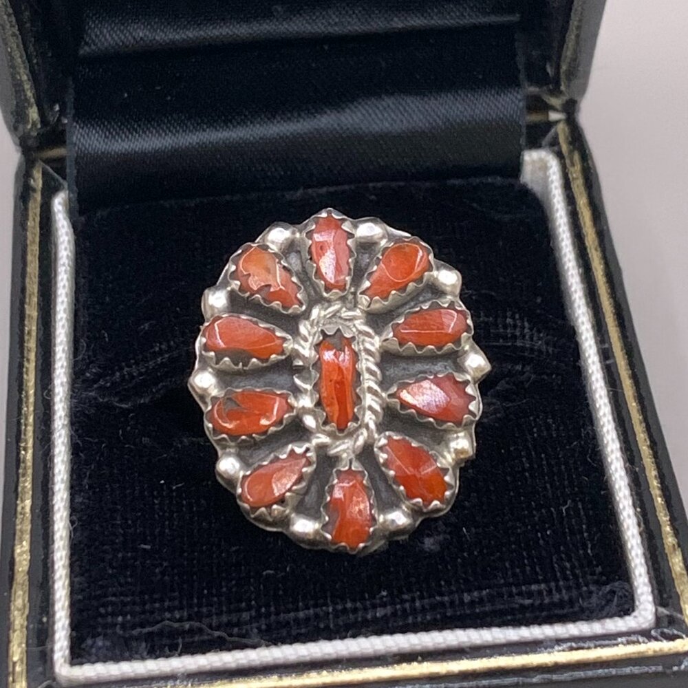 Native American Zuni petit point Coral Cluster Vtg Ring Sterling Silver 5.25